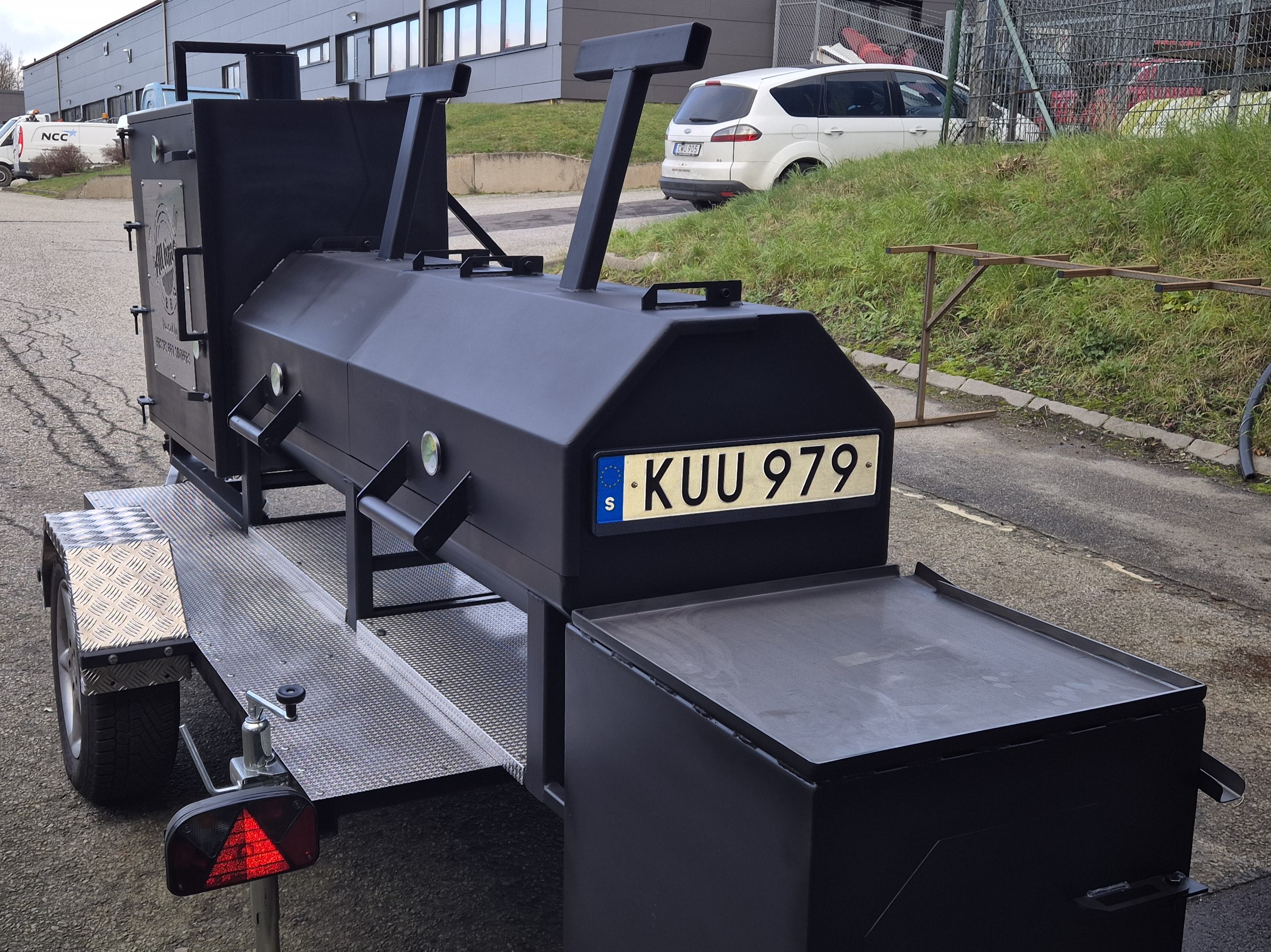 grill,grilla,kol,custom,offset,smoker,barbeque,bbq,sverige,malmö