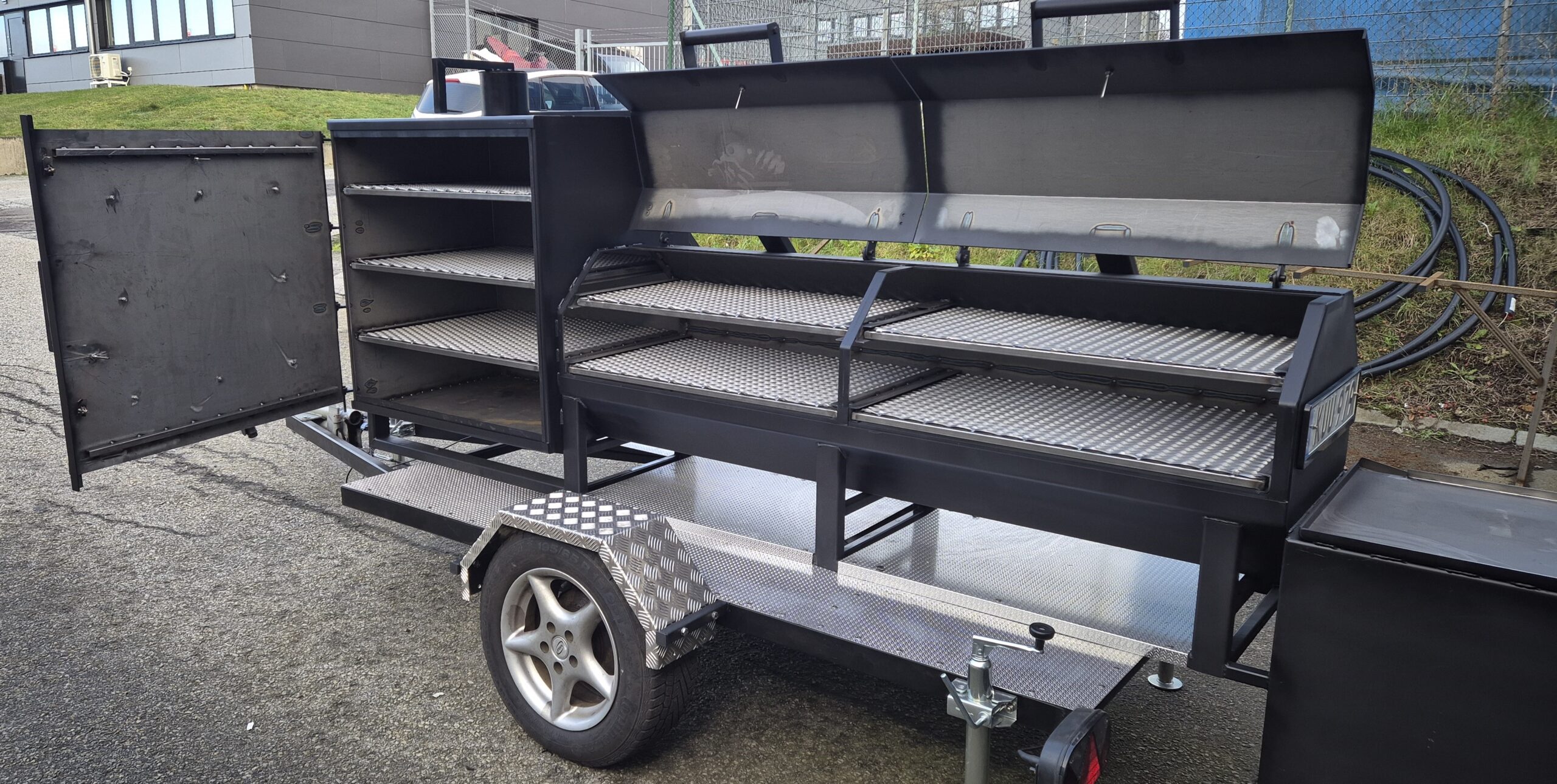 grill,grilla,kol,custom,offset,smoker,barbeque,bbq,sverige,malmö